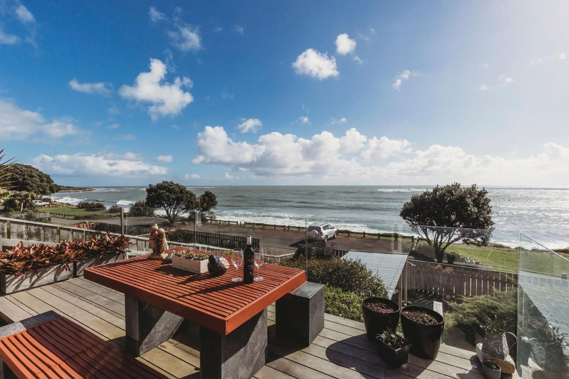 Te Moana Waterfront Apartment New Plymouth Exterior photo
